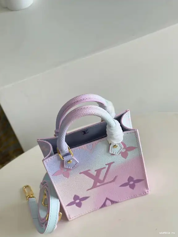 WIS SAC PETIT VUITTON LOUIS PLAT 0517